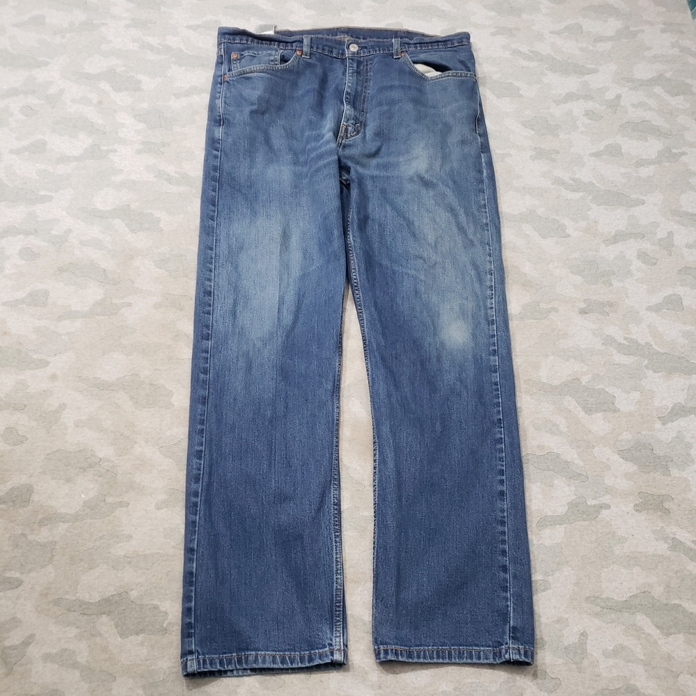 Levi's 505 Jeans Mens 38x32 Blue Regular Fit Straight Leg Denim Medium Wash